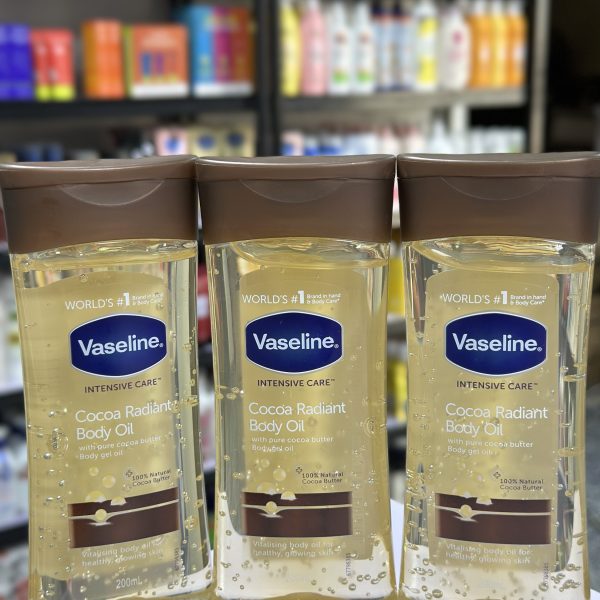 VASELINE -Intensive care Cocoa Radiant body oil 200ml (Poland)