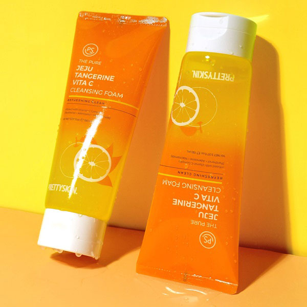 PrettySkin The Pure Jeju Tangerine Vita C Cleansing Foam